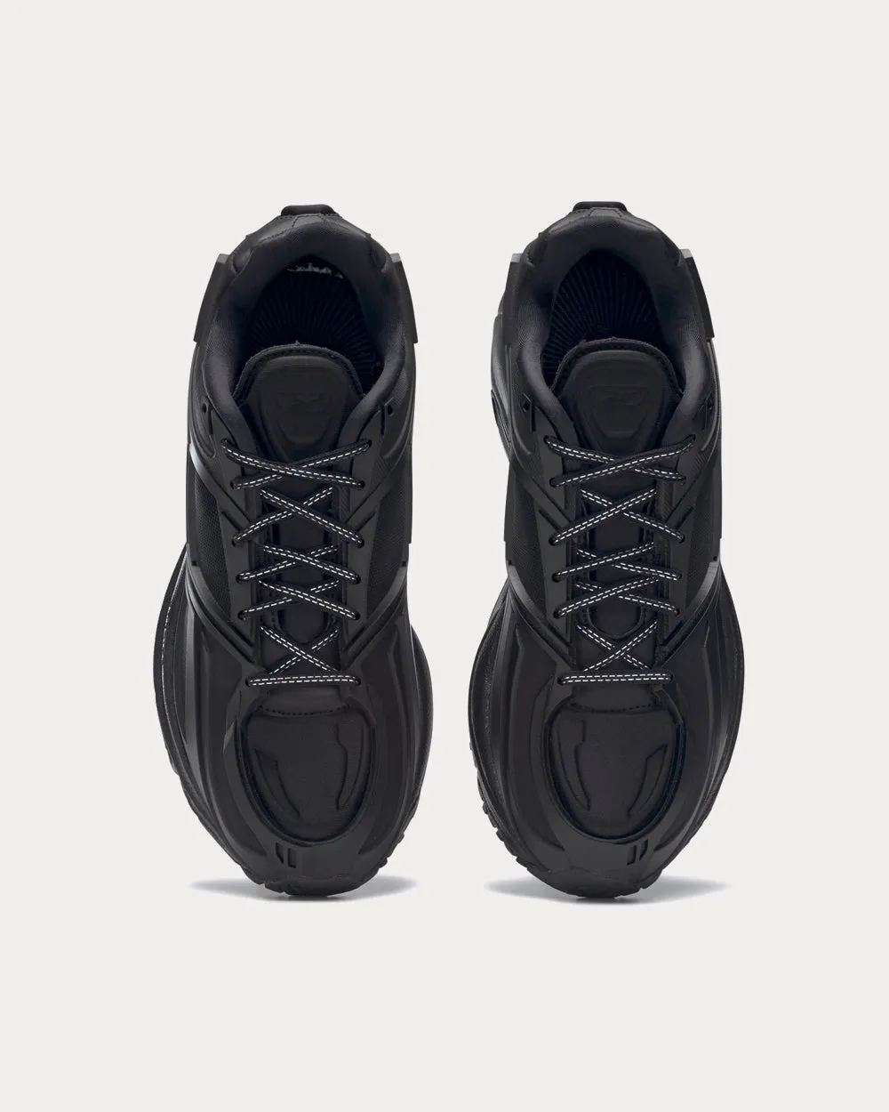 Premier Road Modern Black / Cold Grey Running Shoes